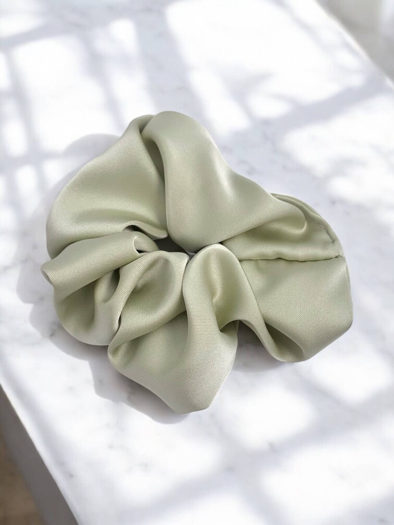 BYREN | ÉLINE L'ATELIER – wholesale Set med håraccessoarer – Dam – FQ30 elastisk scrunchie2