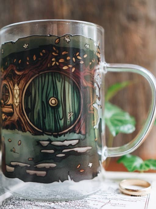 Halfling Hjem Krus | 16oz for engroshandel hos Fablewood Goods