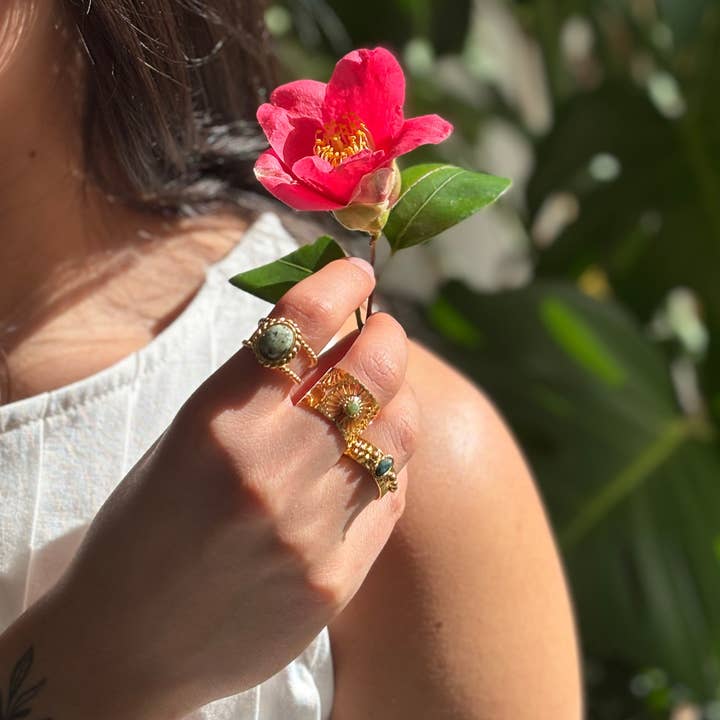 Ocean Ripples - Vente Bague de cocktail/de cérémonie - Bague réglable en turquoise africaine plaquée or 18 carats3