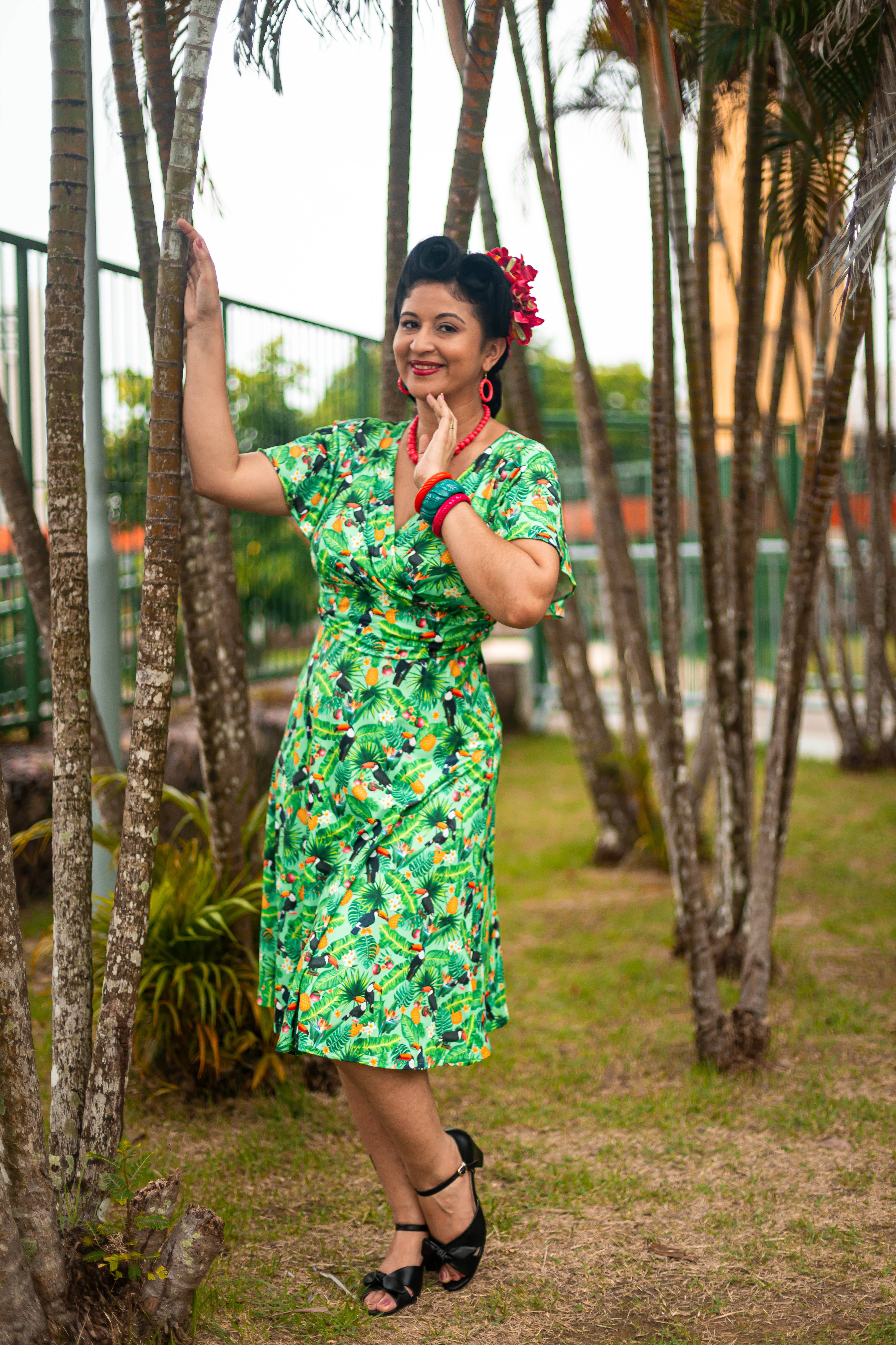 Dolly & Dotty - Wholesale Dress - Women's - Donna Petal Sleeves Summer Dress in Tropical Green Toucan8