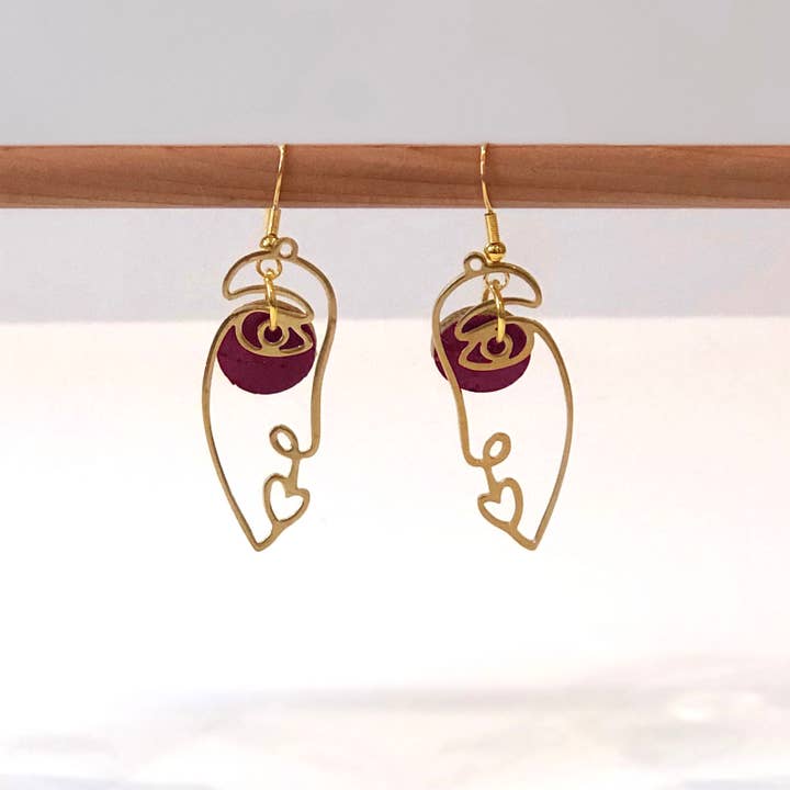 Abstract Face Earring Wine for wholesale by Sumsaara