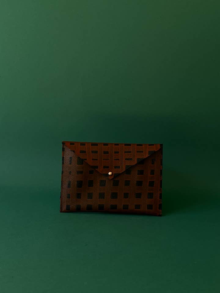 Leather Envelope Carryall - Grid-Rust for wholesale by R-KI-TEKT