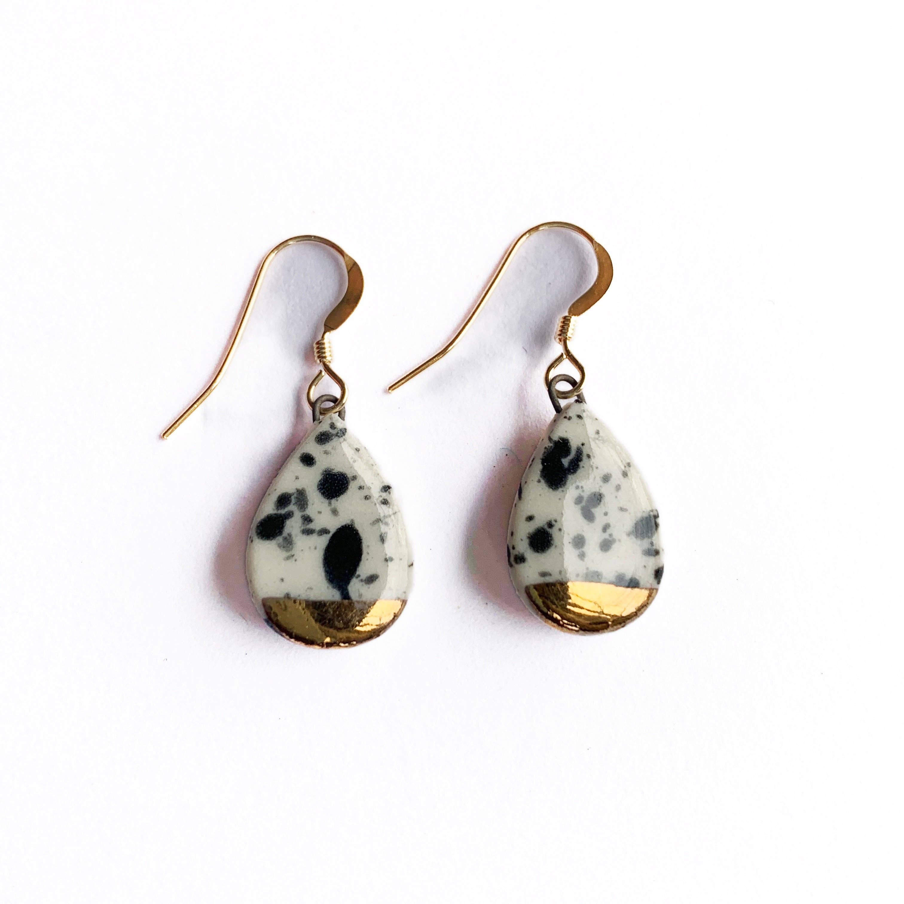 StitchPrism - Wholesale Dangle Earrings - Small Teardrop Earrings - Black Splatter (gold)3