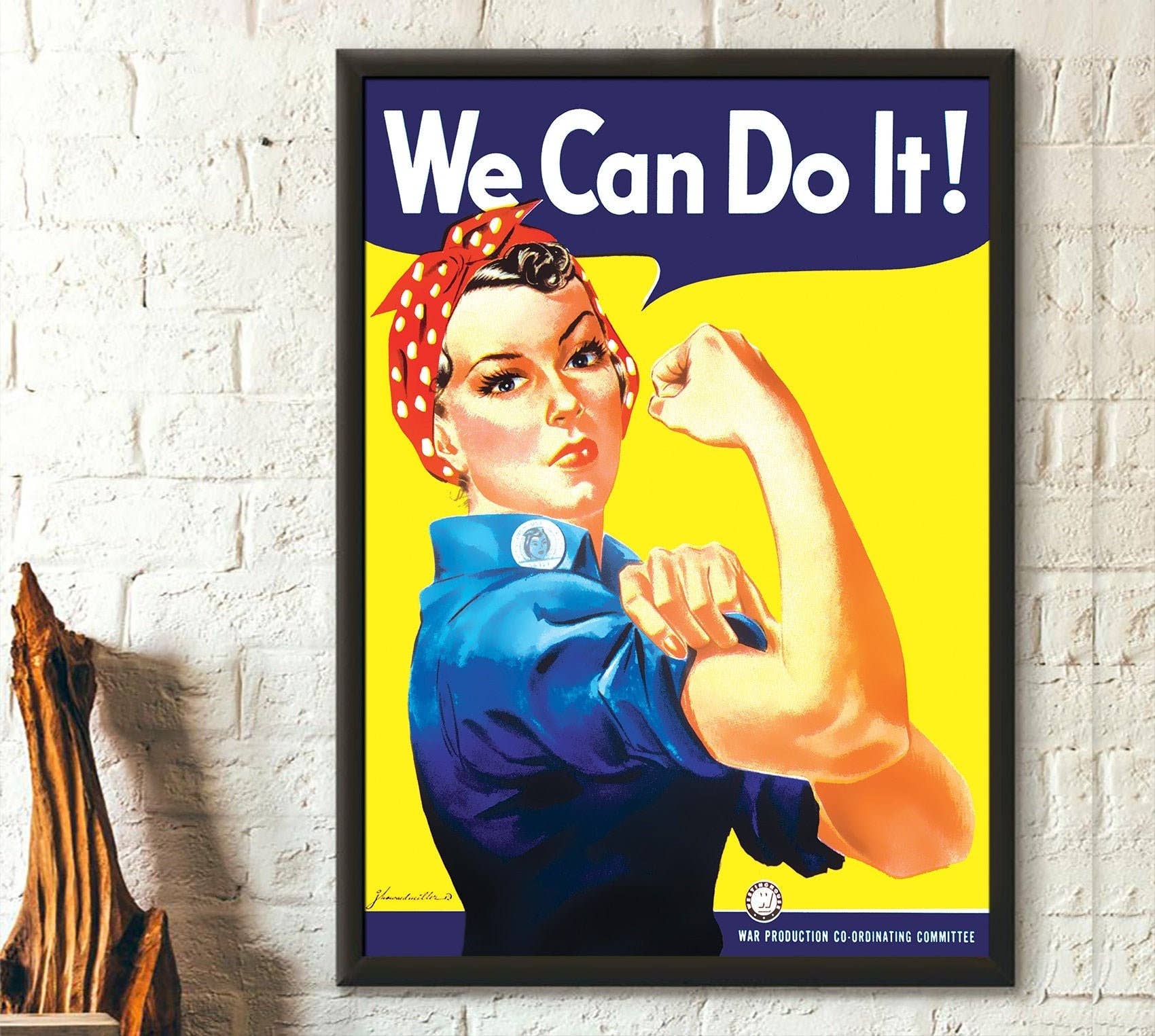 Vintage Wall Graphics - Vente Poster - Rosie the Riveter 1942 War Propaganda Poster Gift Idea0