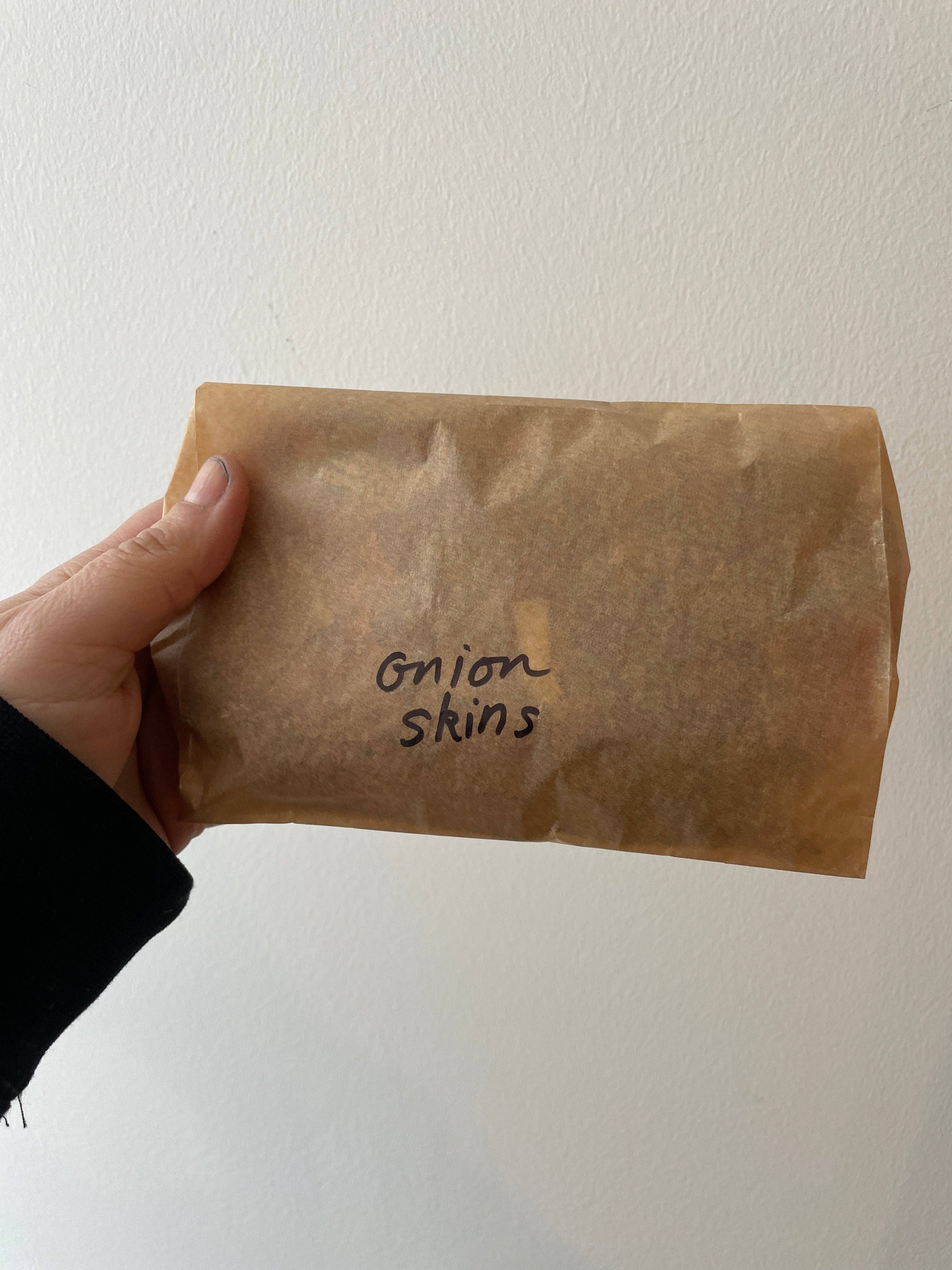 Rosemarine Textiles - Wholesale DIY Craft Kit - Onion Skin Dye Kit4