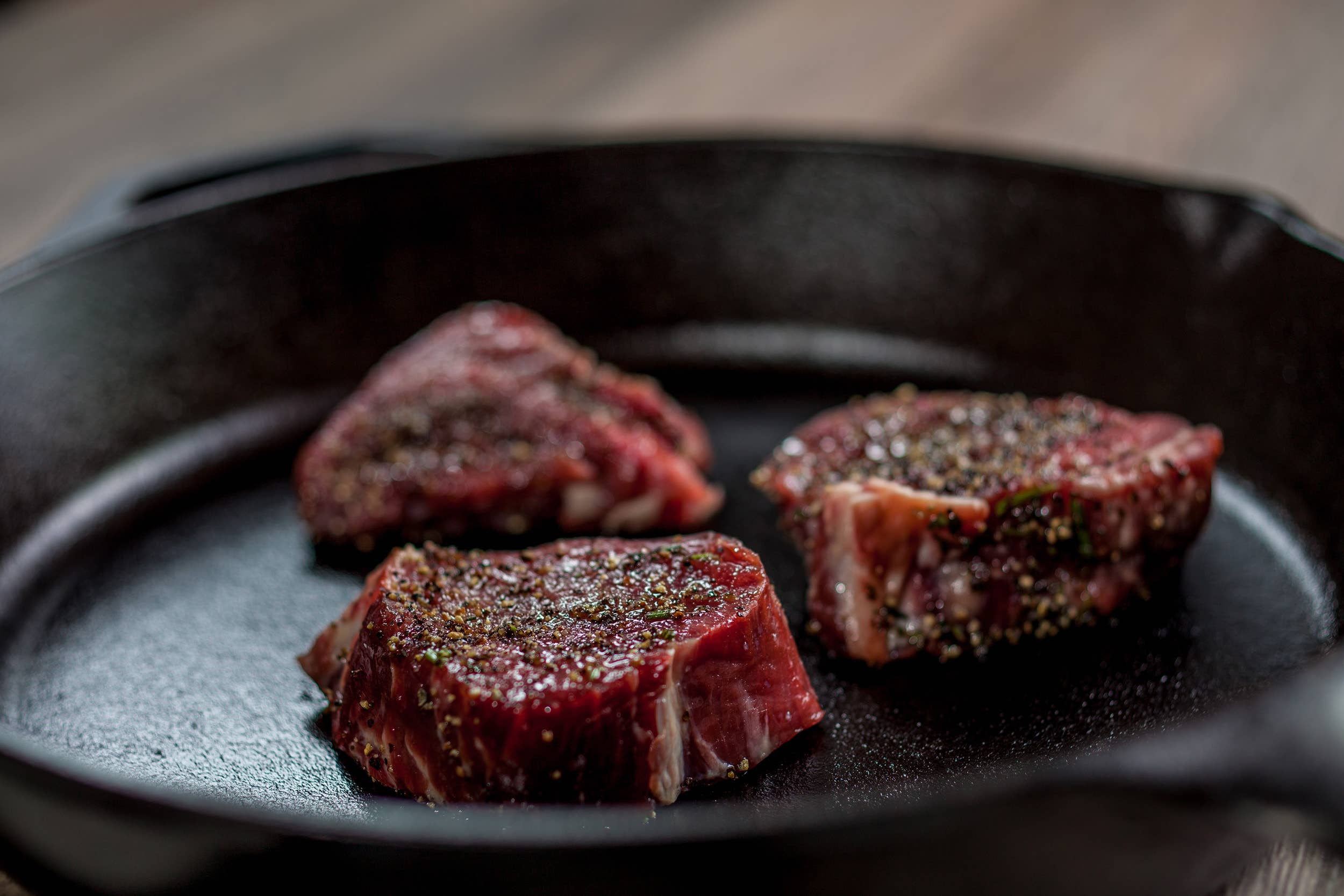 Crucible Cookware - Wholesale Cast Iron Skillet - 12-Inch Cast Iron Skillet Set (Pre-Seasoned)6