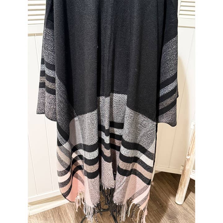 Love and Repeat - Vente Poncho – femme - Poncho à franges à carreaux9
