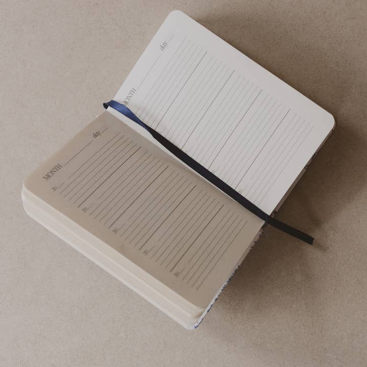 Sweet Water Decor - Wholesale Journal/Diary - Blue Delft One Line A Day Fabric Journal - Stationery