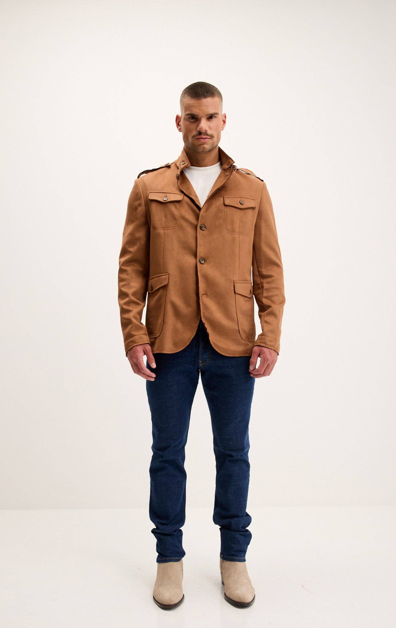 CAMELLO Chaqueta Safari de gamuza sintética para hombre - Camel de venta al por mayor en Faire1