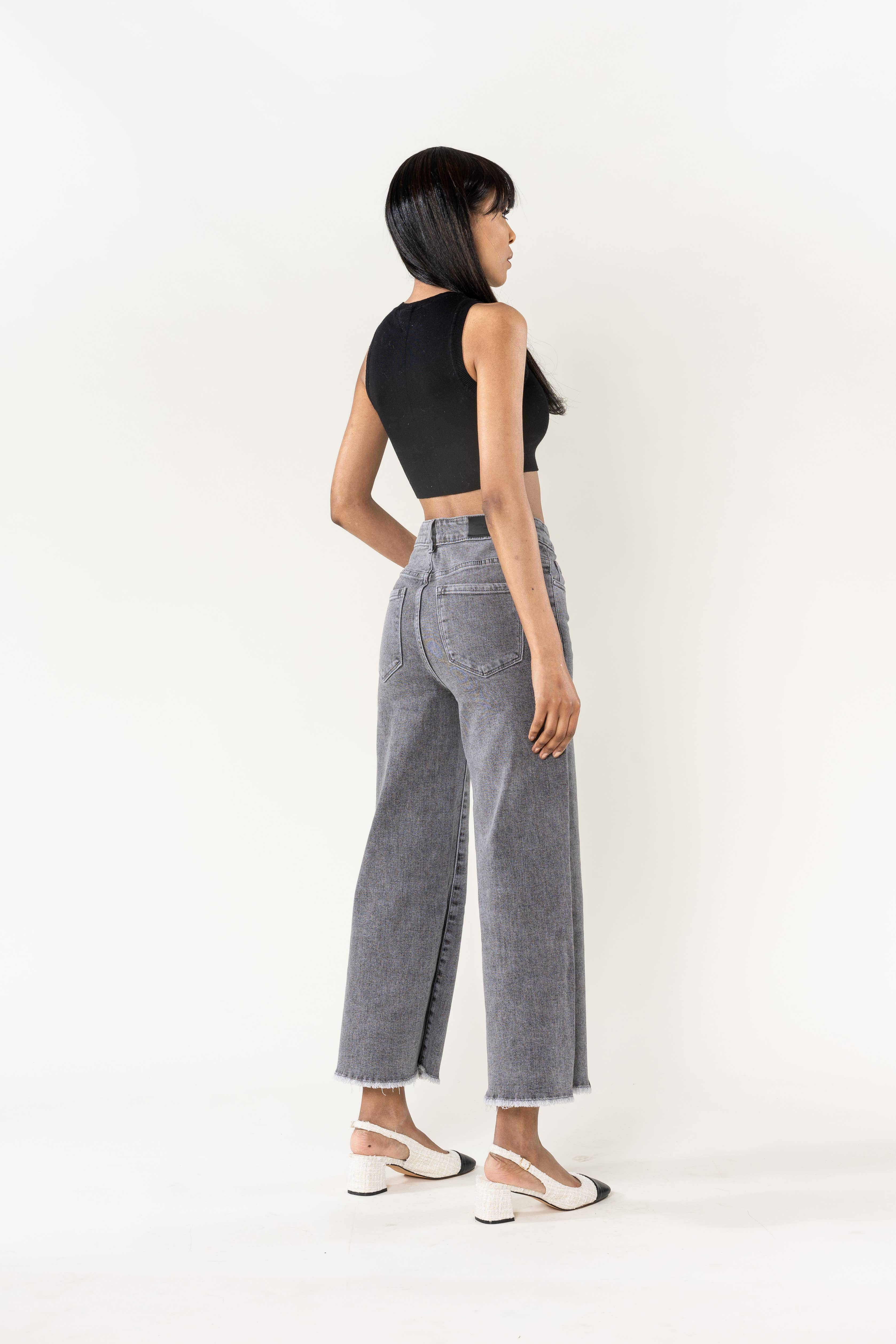 Nina Carter – Engroshandel Jeans - Dame – Nina Carter flare cropped jeans med frynset kant og stretch7