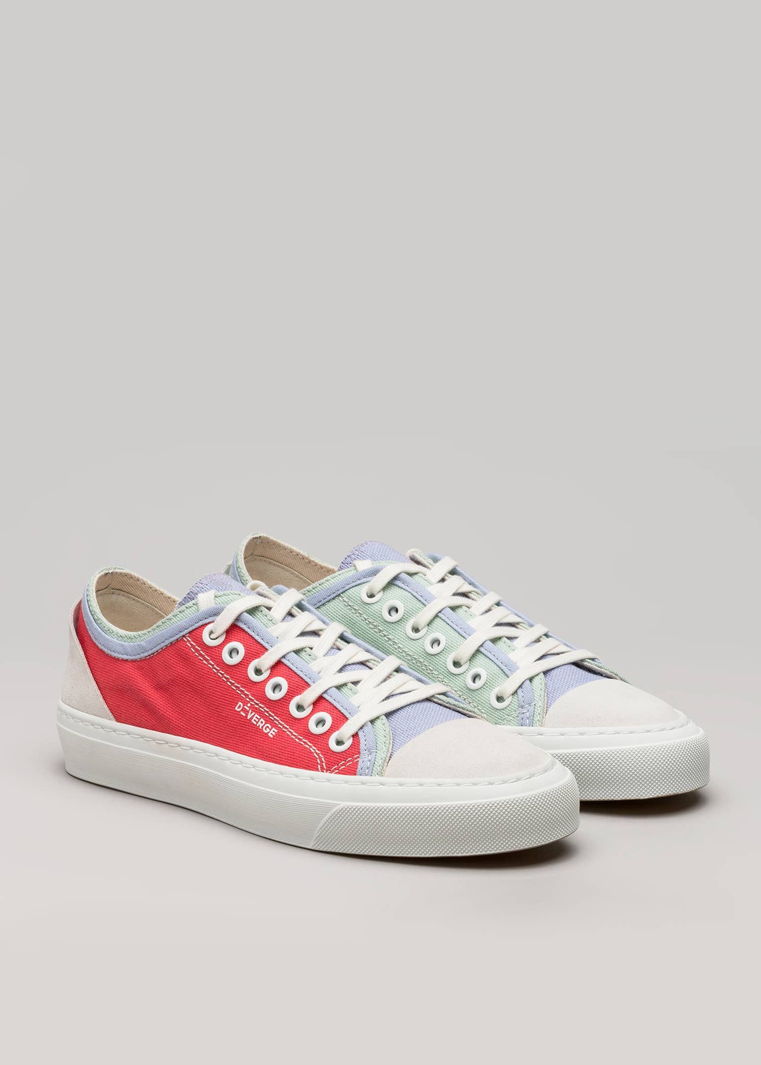 DiVERGE - Wholesale Lifestyle Sneakers - Women's - Twist Low V1 Geranium & Sage Green1