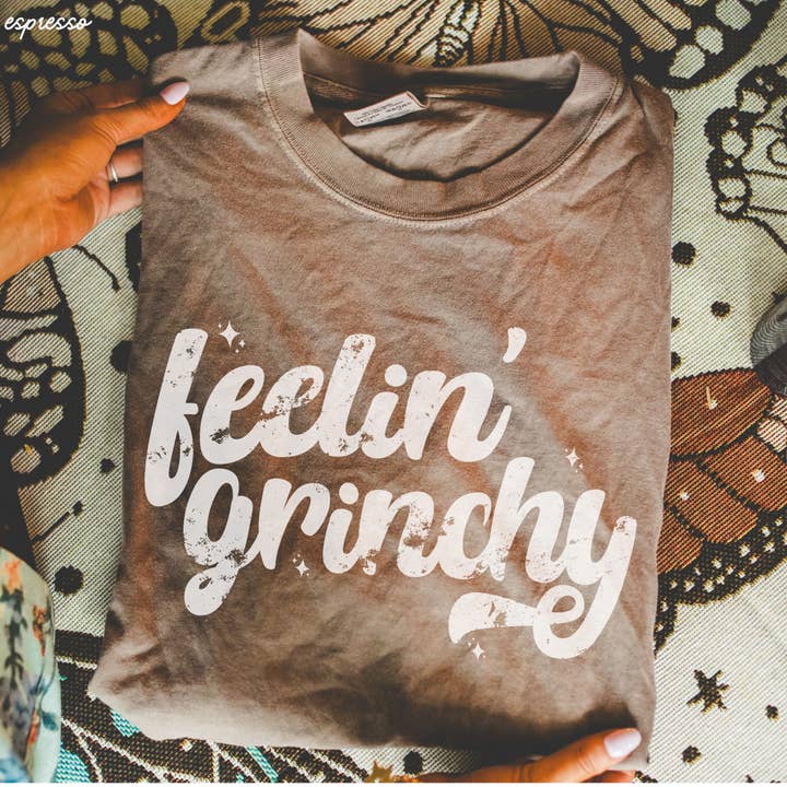Chloe Vs Tank - Wholesale Screen Printed T-Shirt - Unisex - Feelin' Grinchy Tee *7 Colors (S-3X)4