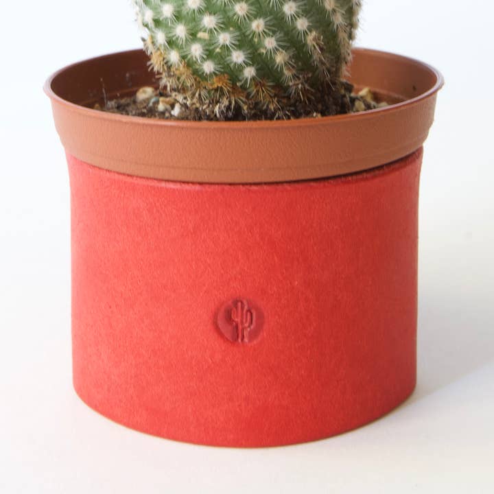 BIWA (Italian leather plant pot cup) for wholesale by SILVERCLAW