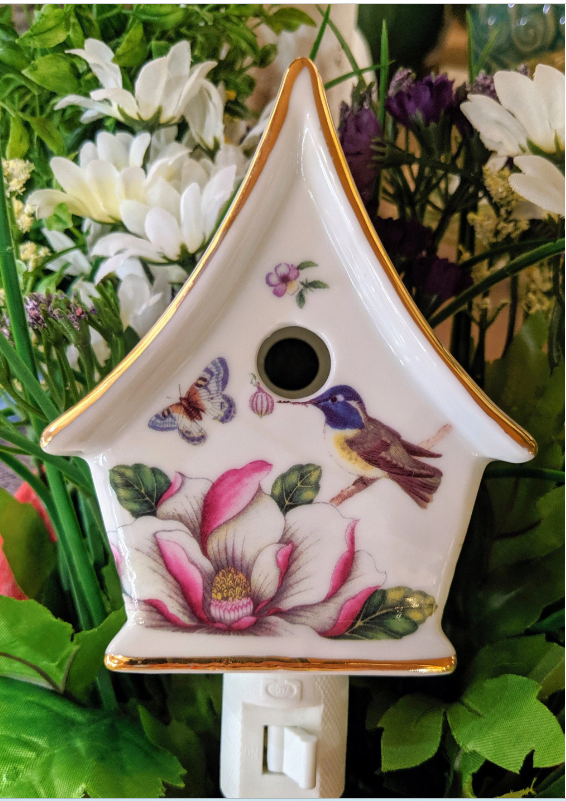 Green Pastures Wholesale - Wholesale Night Light - Night Lights - Porcelain Hummingbird 1