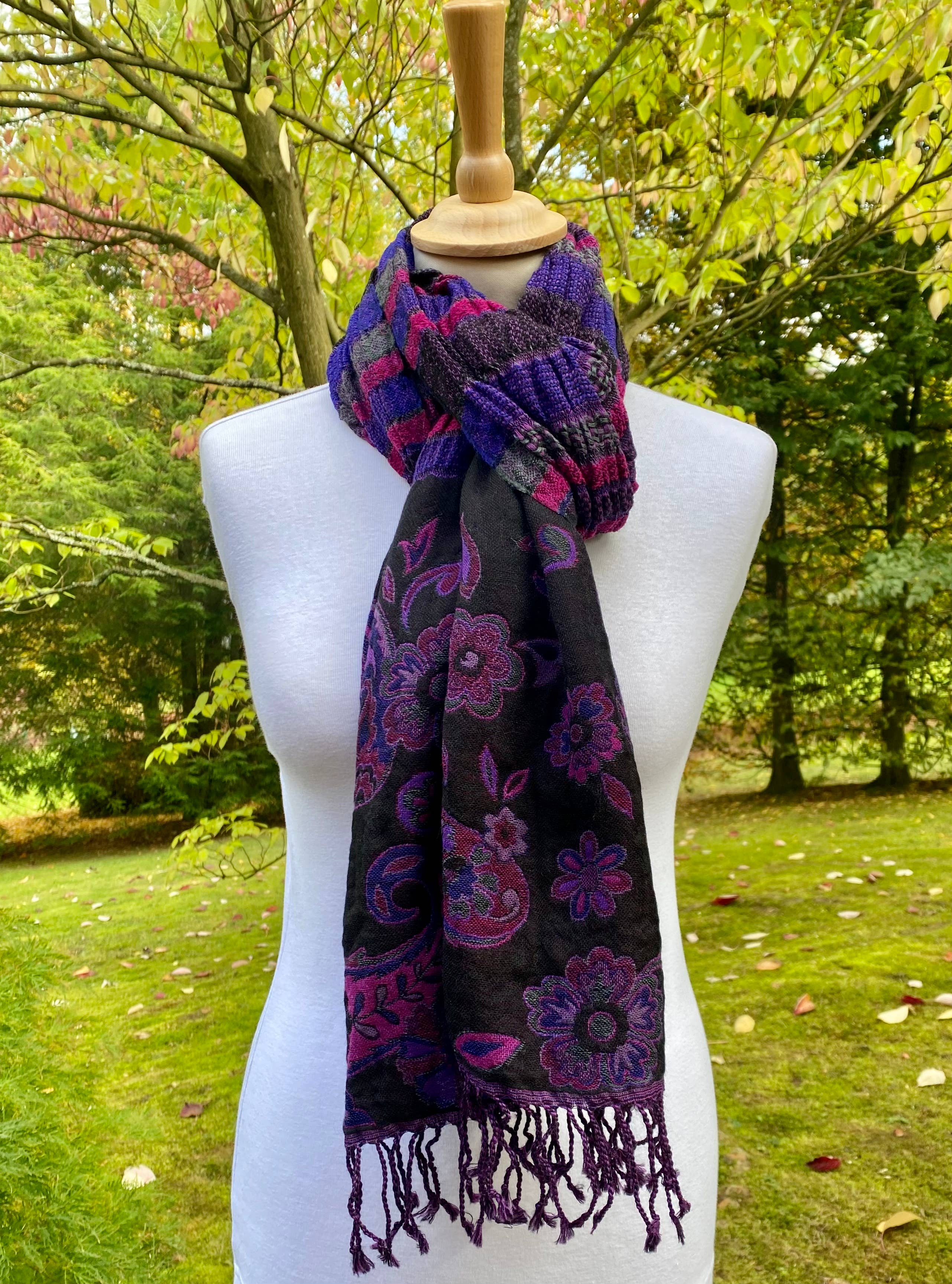 DIWALI PARIS - Wholesale Scarf - Women's - TONGSA SCARF - 100% WOOL0