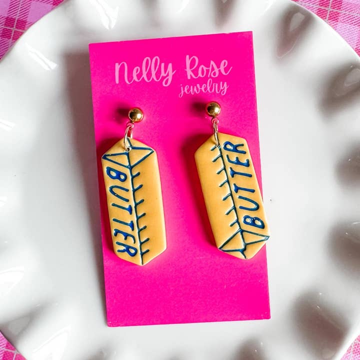 Design de bâton de beurre | Boucles d'oreilles en argile faites à la main pour la vente par Nelly Rose Jewelry