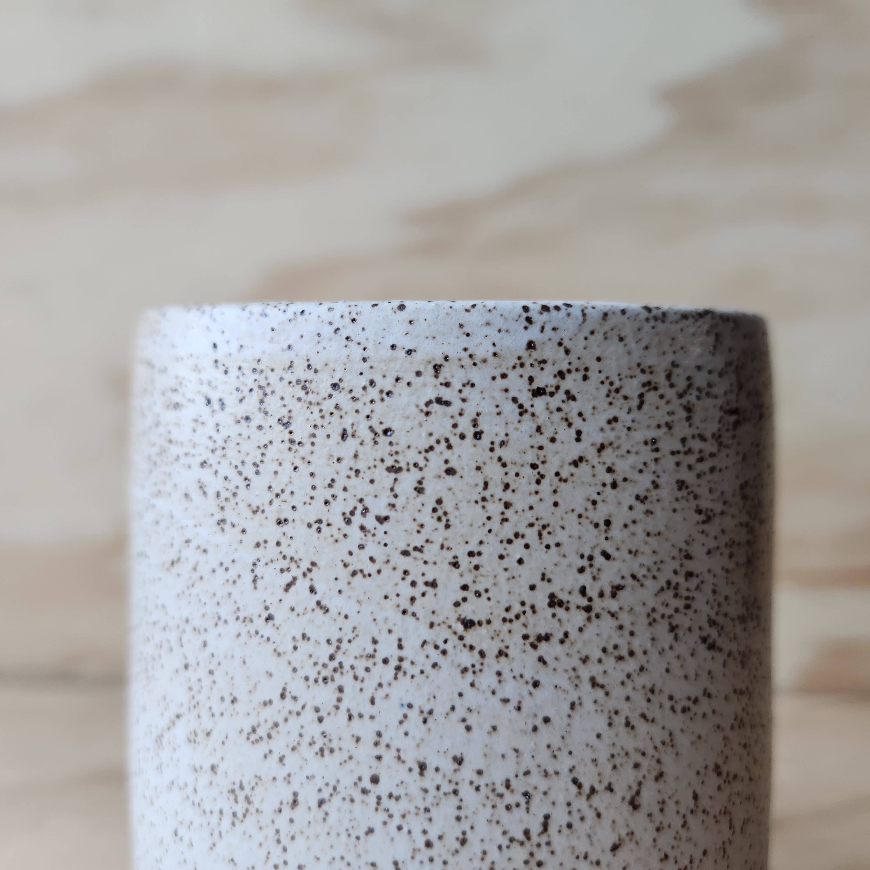 Tactile Earth - Wholesale Insulated Mug/Tumbler - Classic Ceramic Travel Tumbler: Specky White7