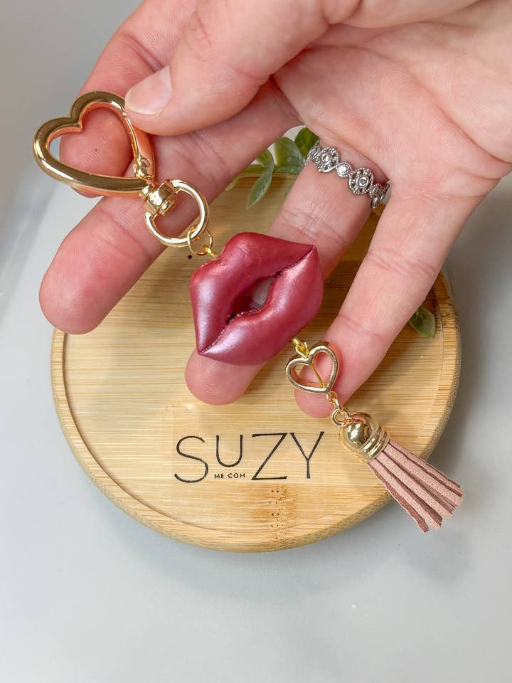 LOVE Bag Tag 01 for wholesale by SuzyMe