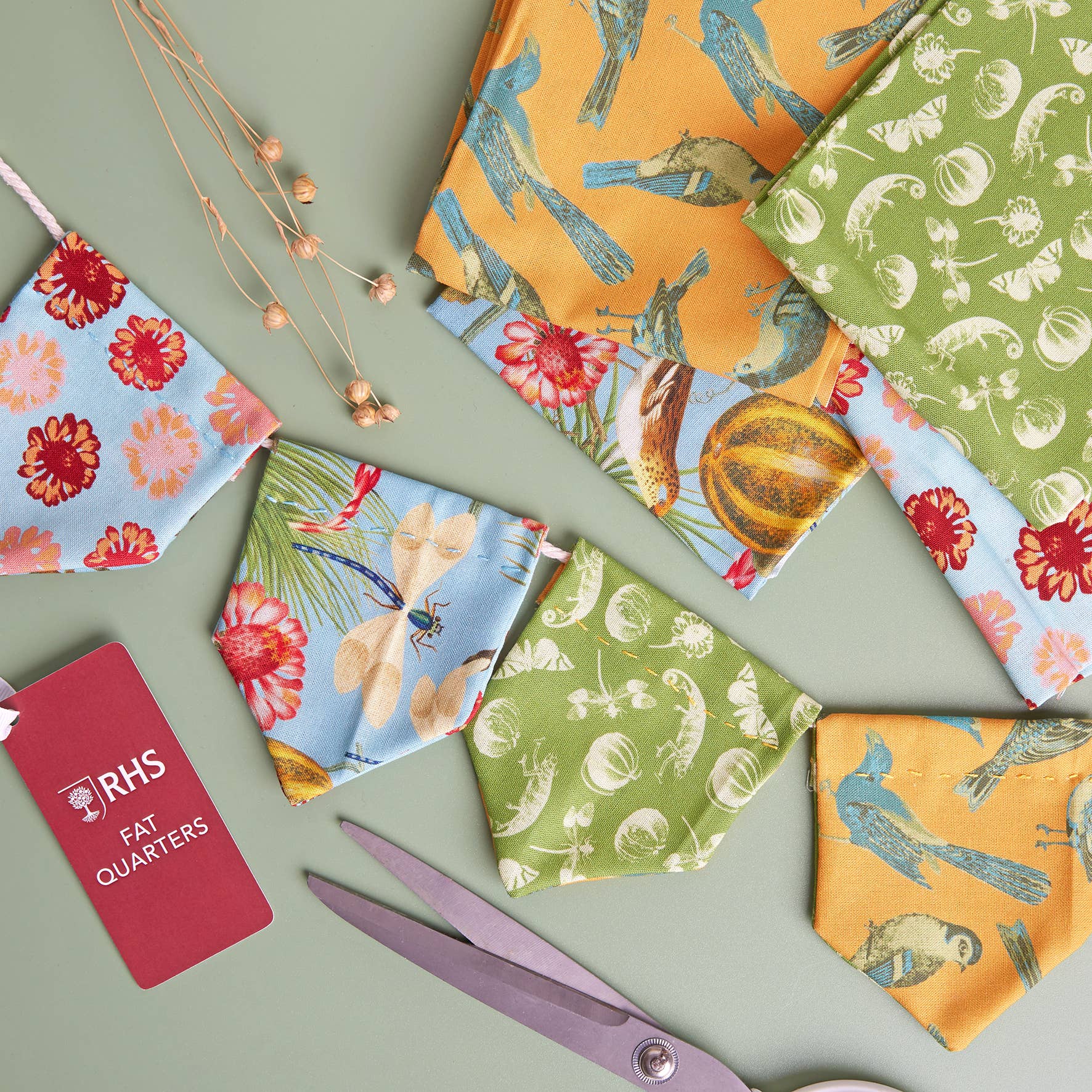 West Design Products - Wholesale Craft Supplies - RHS Fat Quarter Fabric Bundle, Tropical, 45 x 56cm Pack Of 47