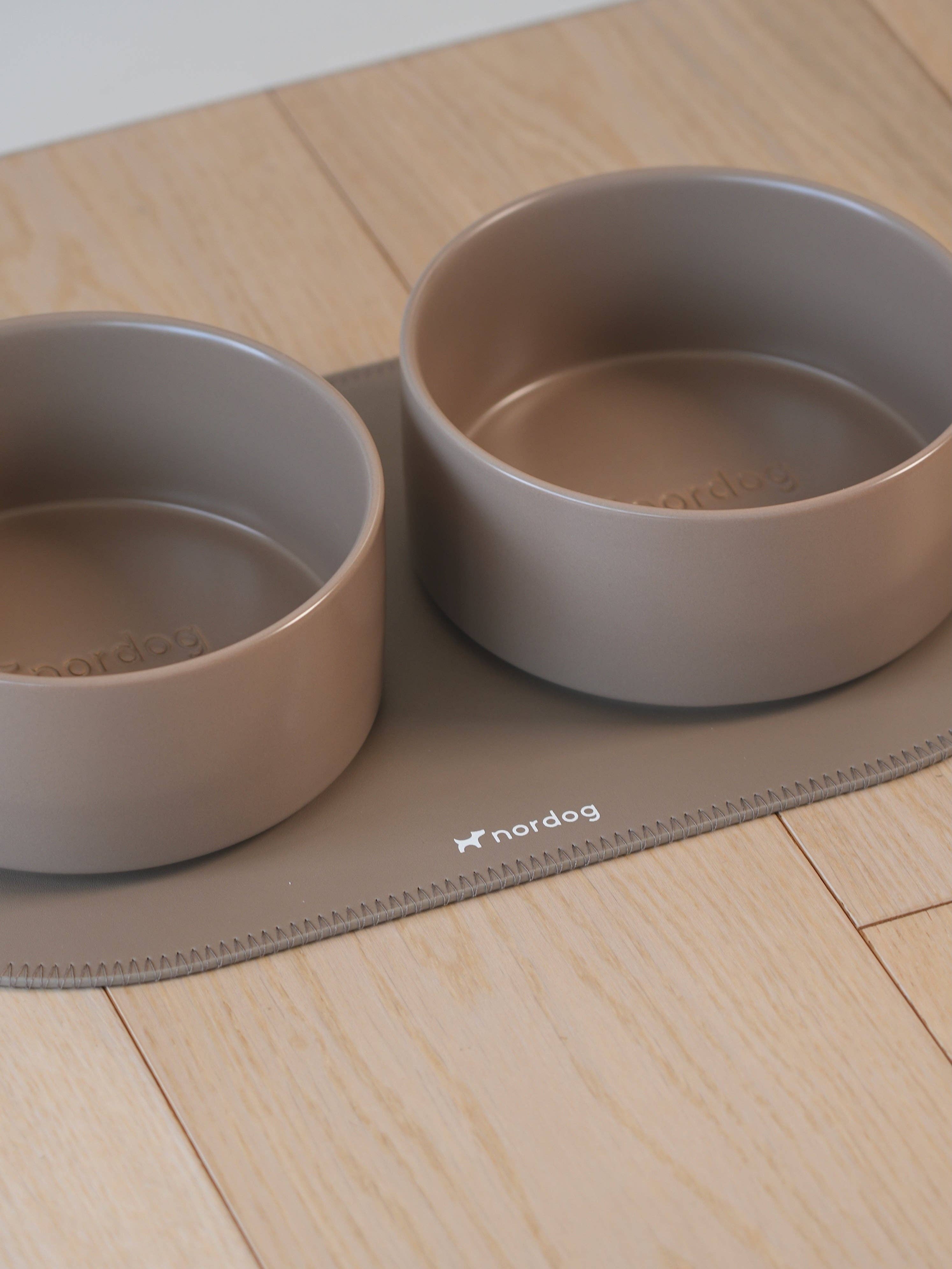 Nordog – wholesale Matmatta för husdjur – Hund – Rund bordstablett för matskålar till hund (kakao)0