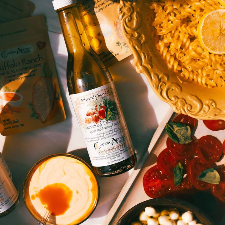 Cucina Aurora Kitchen Witchery - Wholesale Olive Oil - Sundried Tomato & Basil Infused Olive Oil