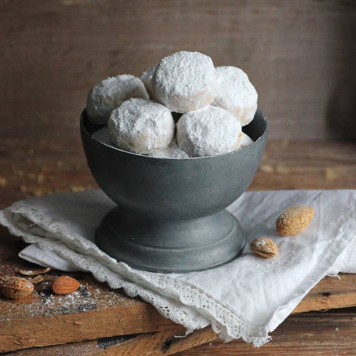 PETITS GRECS P.C. – Großhandel Cookie – Kourabies Vanille - Griechische Mürbegebäck-Kekse
