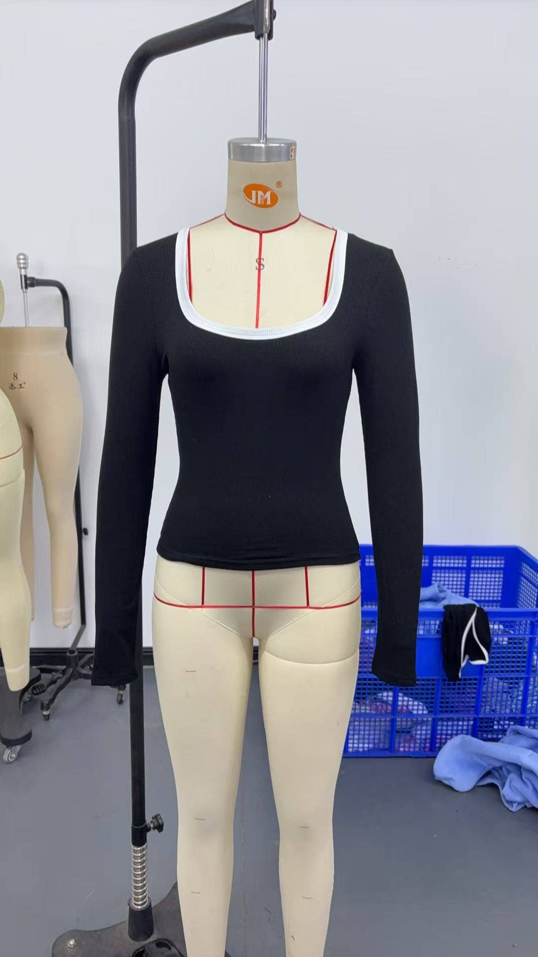 Hope & Sunshine - Vente Haut en maille – femme - Blouse à encolure carrée à blocs de couleur0