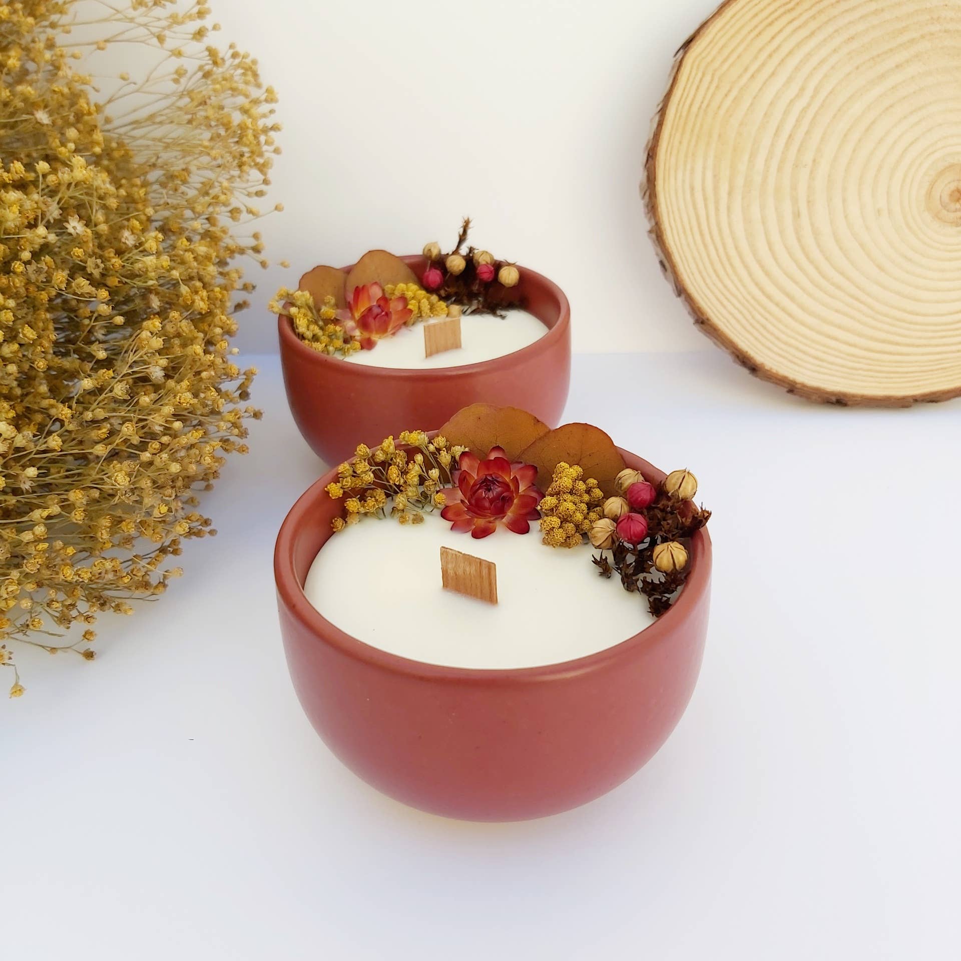 Saboaria da Sofia - Vente Bougie en bocal - Bougie décorative rouge parfumée à la pomme et à la cannelle