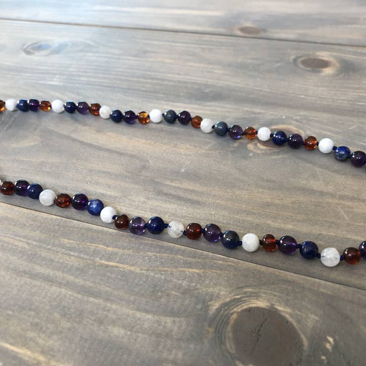 Baltic Essentials – Großhandel Perlenkette – 16 17 19 Zoll Baltische Bernsteinkette dunklen Bernstein Mondstein Fokus Klarheit Amethyst Lapis0