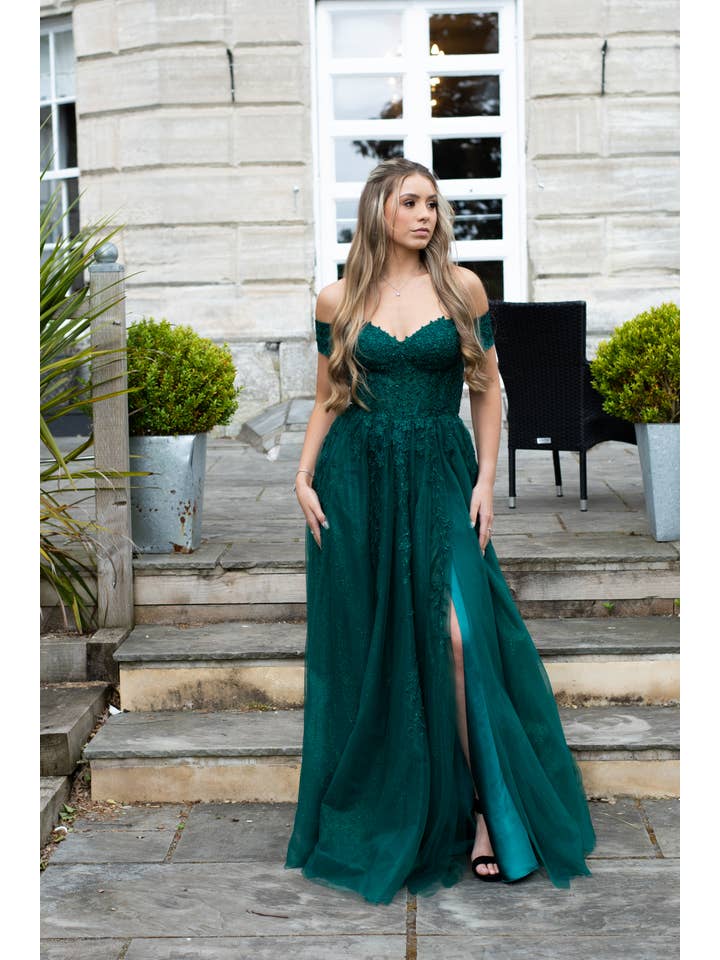 Zara Dark Green for wholesale on Faire