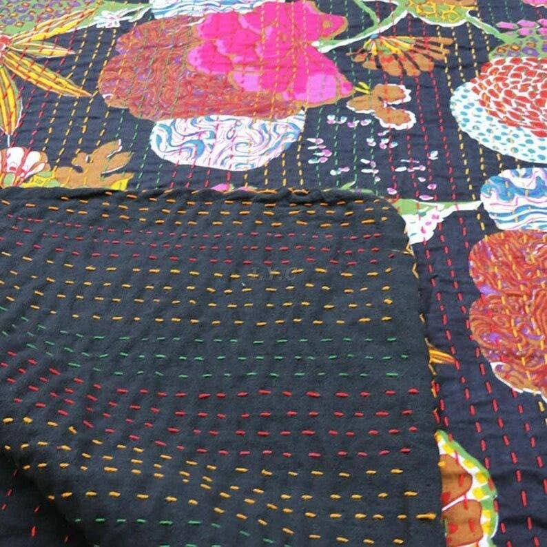 GYPSY STUDIO - Wholesale Quilt - Indian Handmade Cotton Kantha Blanket Queen Bedspread Quilts4