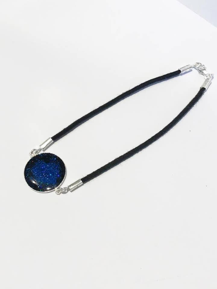 Midnight blue shimmering heart silver cup bracelet for wholesale by La Chaumière à Bijoux