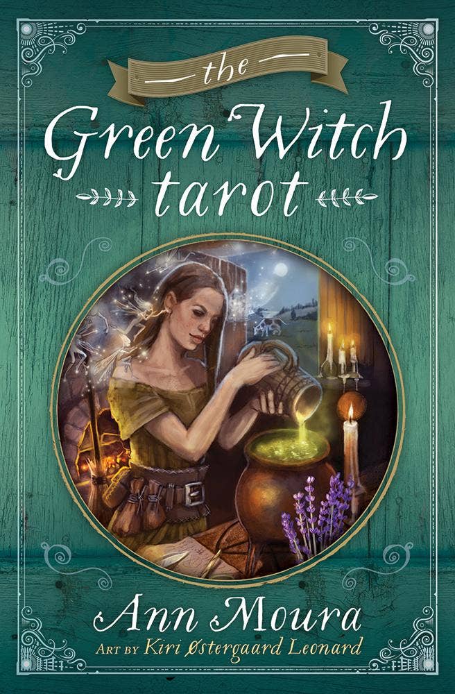 Cardshouse - Wholesale Tarot cards - The Green Witch Tarot Cards Llewellyn4