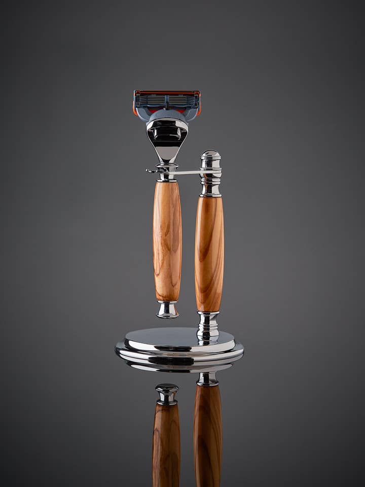 L'ensemble de rasage Atlas pour la vente par Imperium Shaving