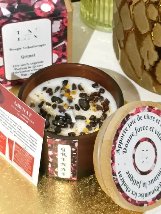 Bougie Lithothérapie Grenat pour la vente par LNDECO