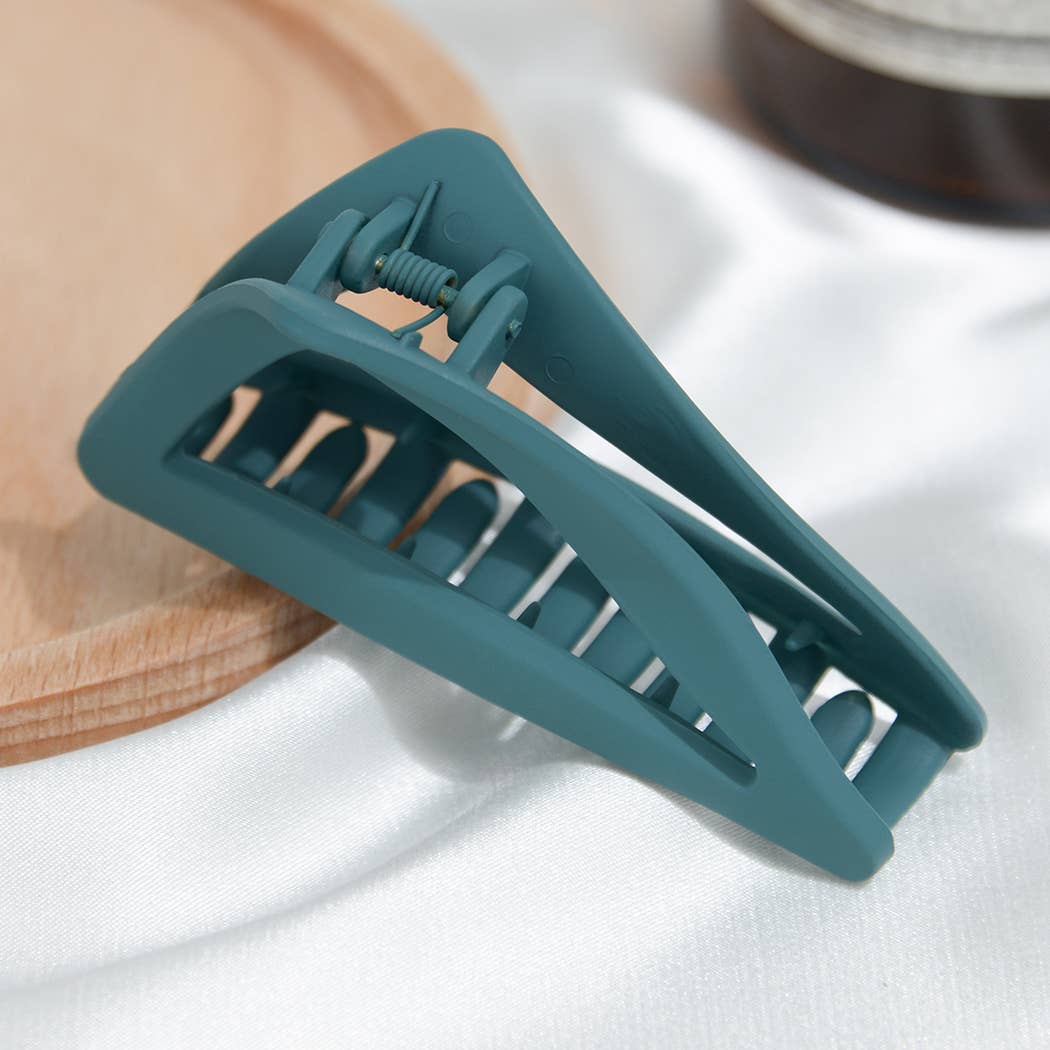 SoapElenGlen - Wholesale Hair Clip - Women's - French Geometric Hollow Triangle Hair Claw Clip3