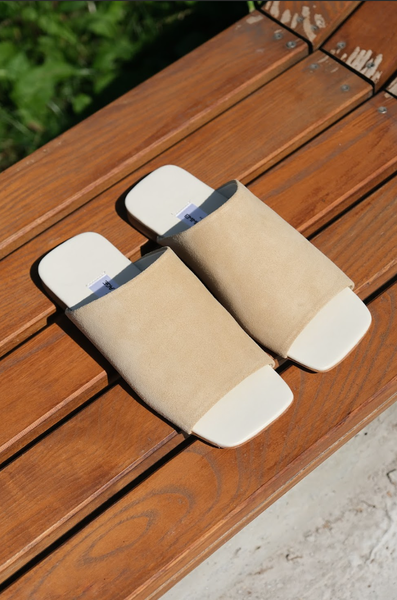 Nenya Fashion Limited – wholesale Slides – Women’s – Flat Slides Piazza0