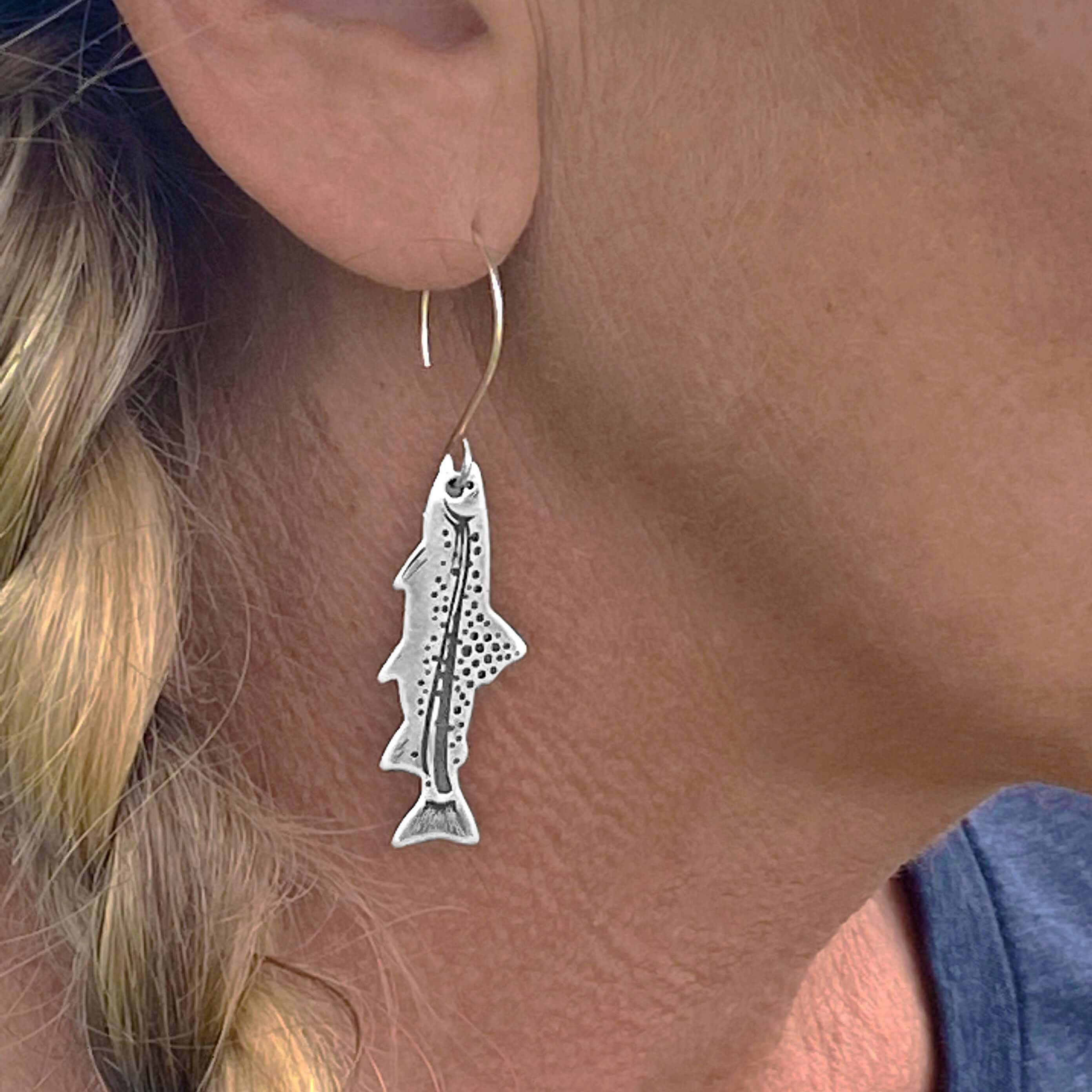 Daphne Lorna – wholesale Dangle earrings – Fishing Trout Earrings –  Montana Wildlife Jewelry, Matte Silver or Antique Brass4