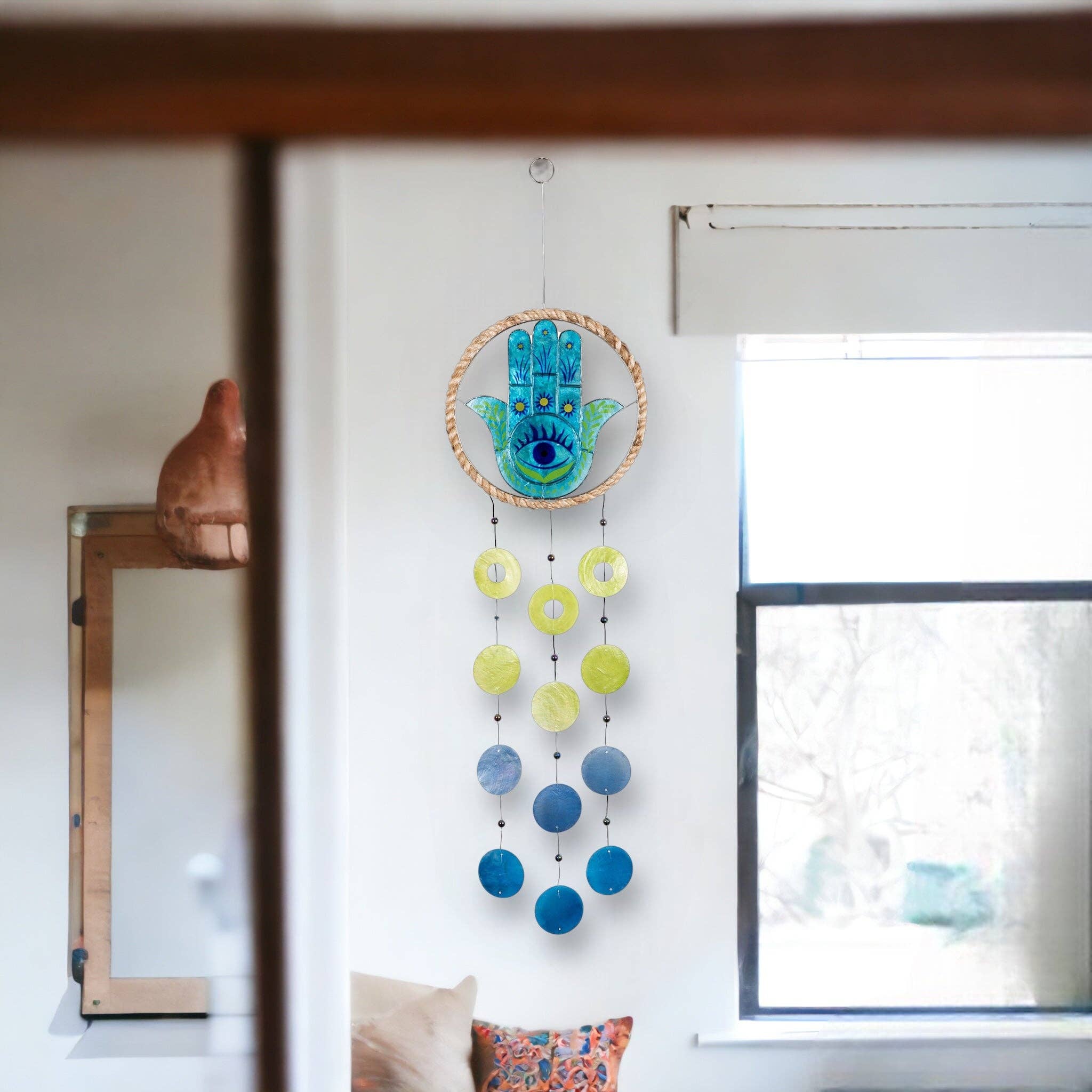 Om Gallery - Vendita all'ingrosso Campanelle a vento - Corda tonda Capiz Chime - Hamsa1