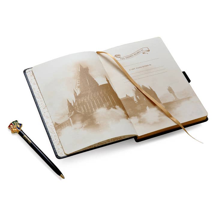 Insight Editions - Wholesale Journal/Diary - Harry Potter: Hogwarts Travel Journal with Pen