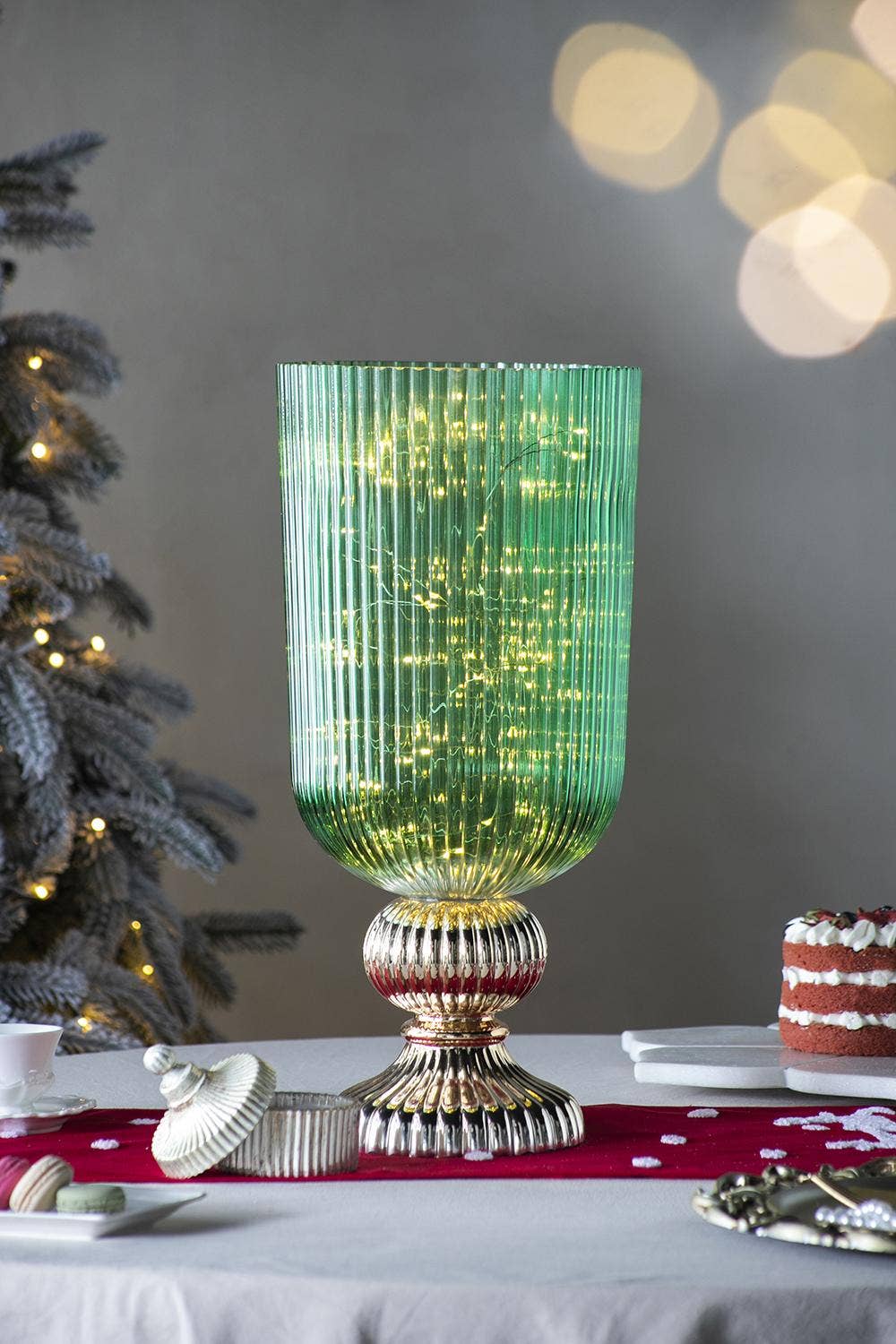 A&B Home Group Inc. - Wholesale Vase - D9.3x20" Flower Vase - Green/Gold6