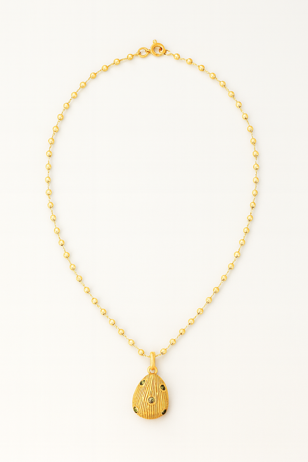 Isabel Lamadrid - Wholesale Pendant/Charm Necklace - SCARAB Necklace Peridots2