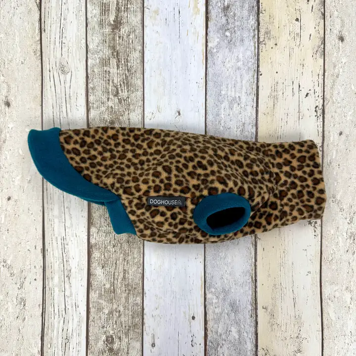 Doghouse – wholesale Pet jumper – Dog – Dachshund Wild Animal Print Fleece Jumper3