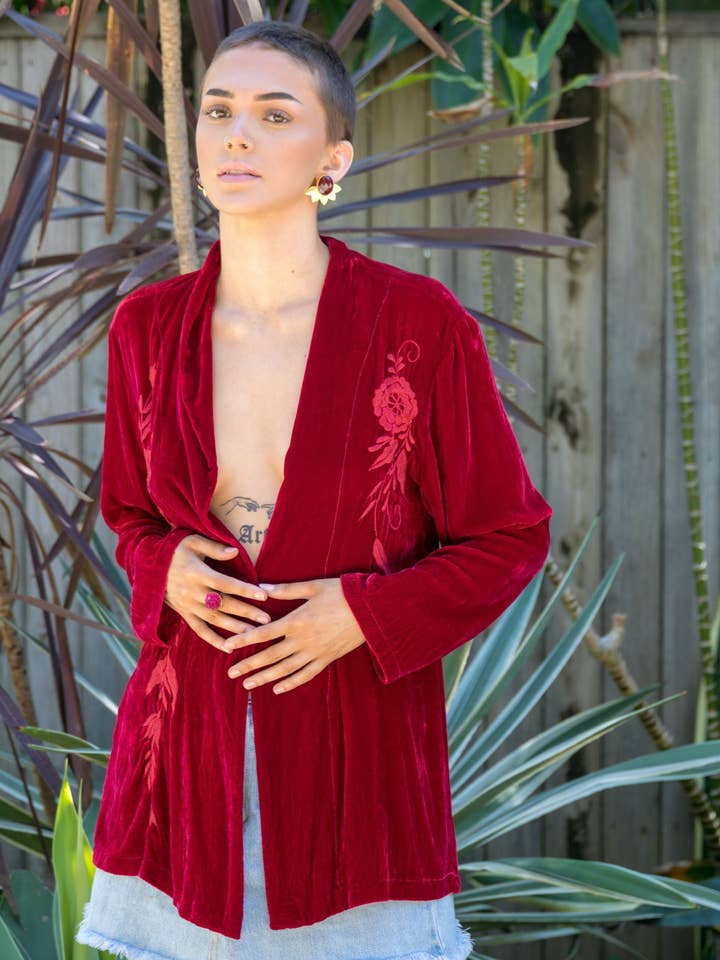 TABOO FASHION - Wholesale Jacket – Women's - Bree Long Silk Velvet Embroidered Jacket7