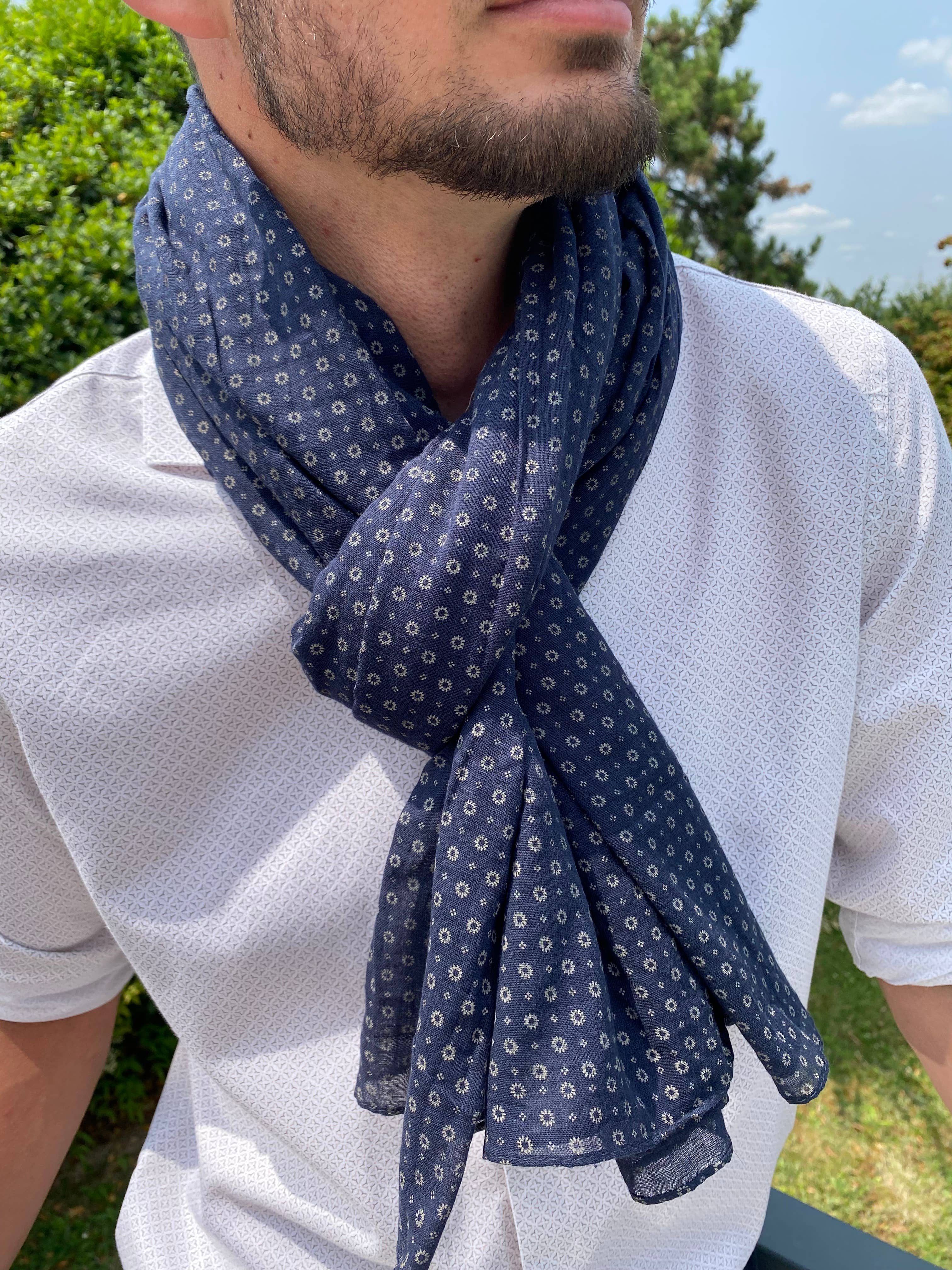 Maison Unik Accessoires – wholesale Scarf – Men’s – Men's Cotton Scarf - Timeless Elegance1