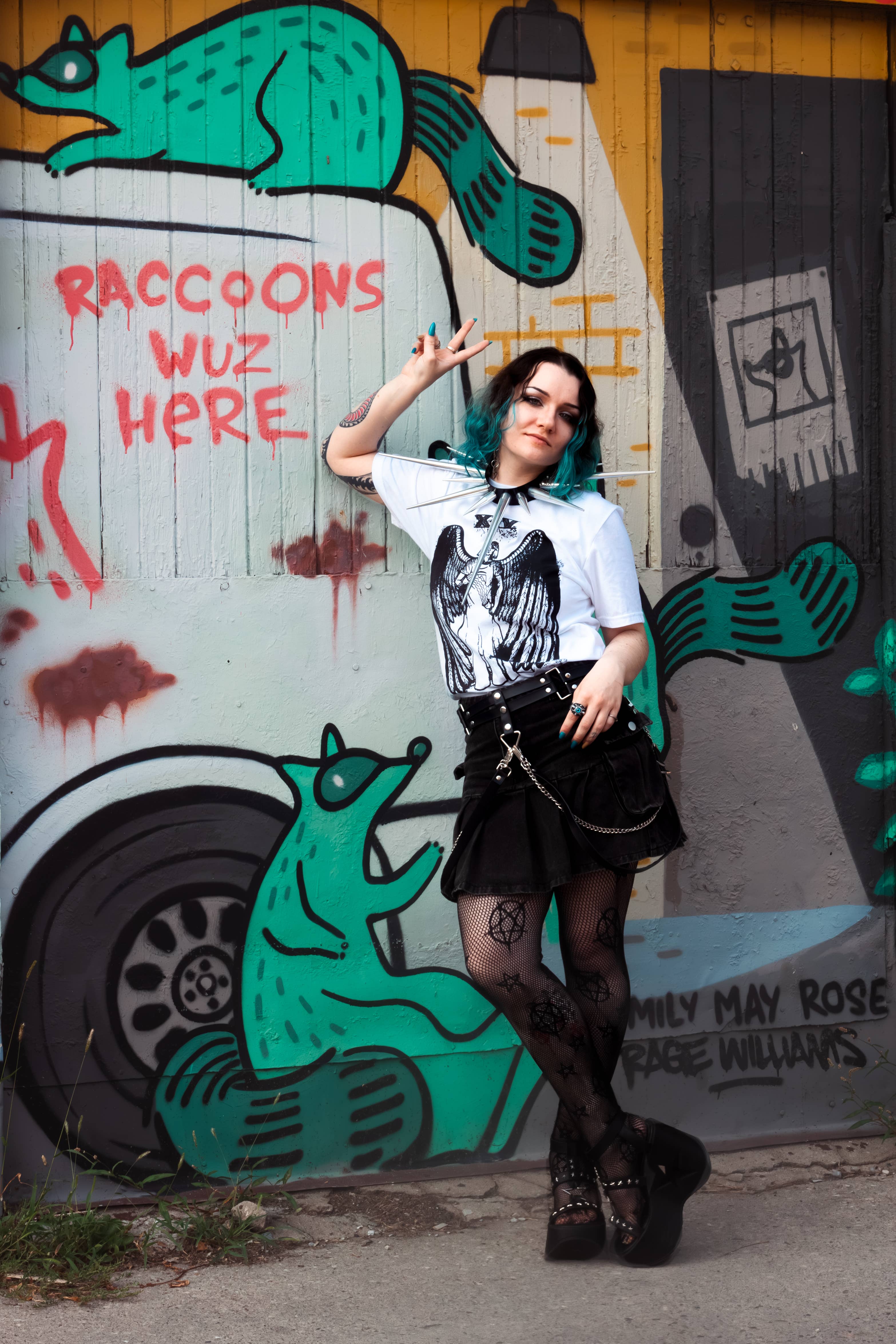 RaccoonGuts - Wholesale Screen Printed T-Shirt - Women's - Temperance
  Gothic Alt Tarot Printed T-shirt1