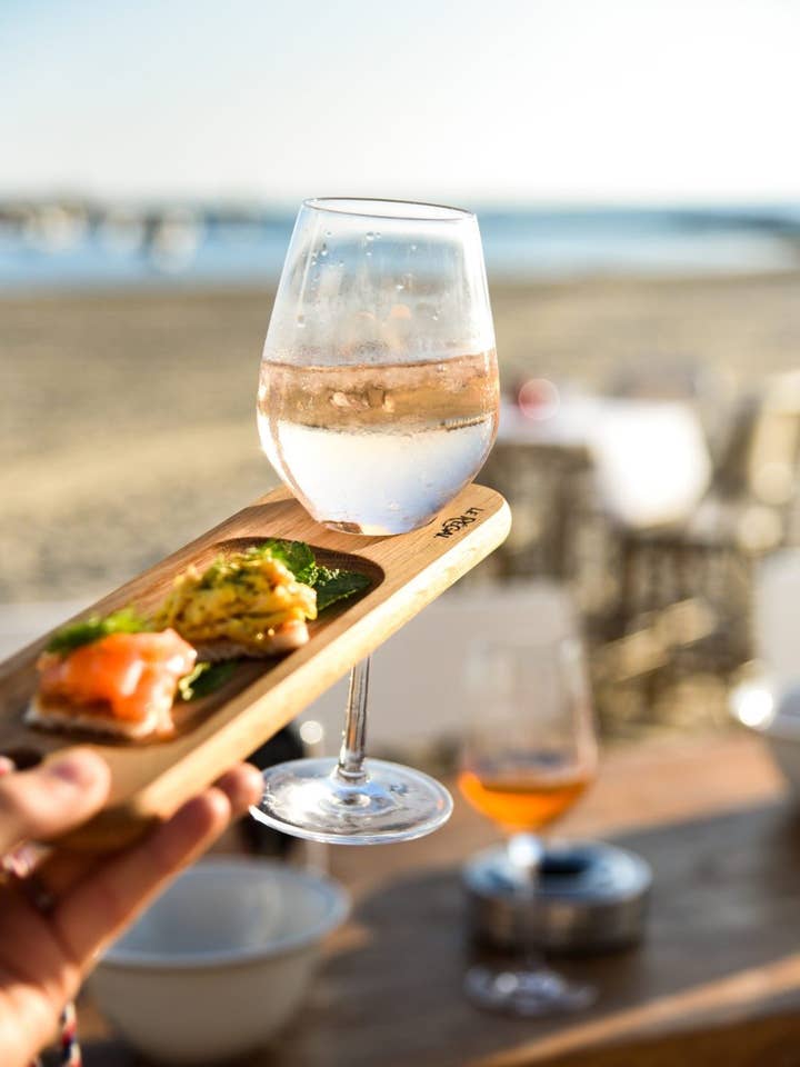 Grape Variety - French Oak Wood Cocktail Plate for wholesale by LE RÉGAL