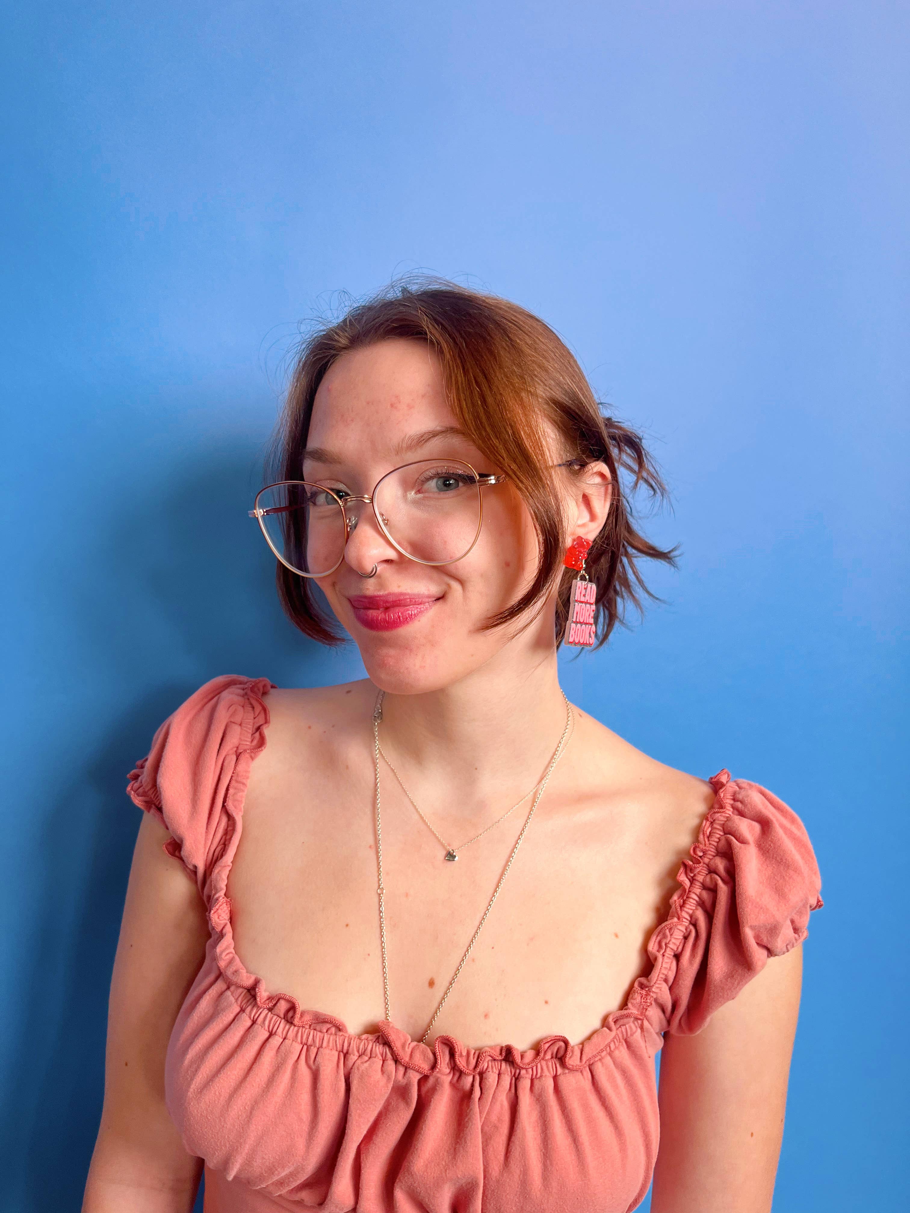 NatterDoodle – Großhandel Ohrhänger – Mehr Bücher lesen Glitzer-Ohrringe, leichte Acryl-Dangle3