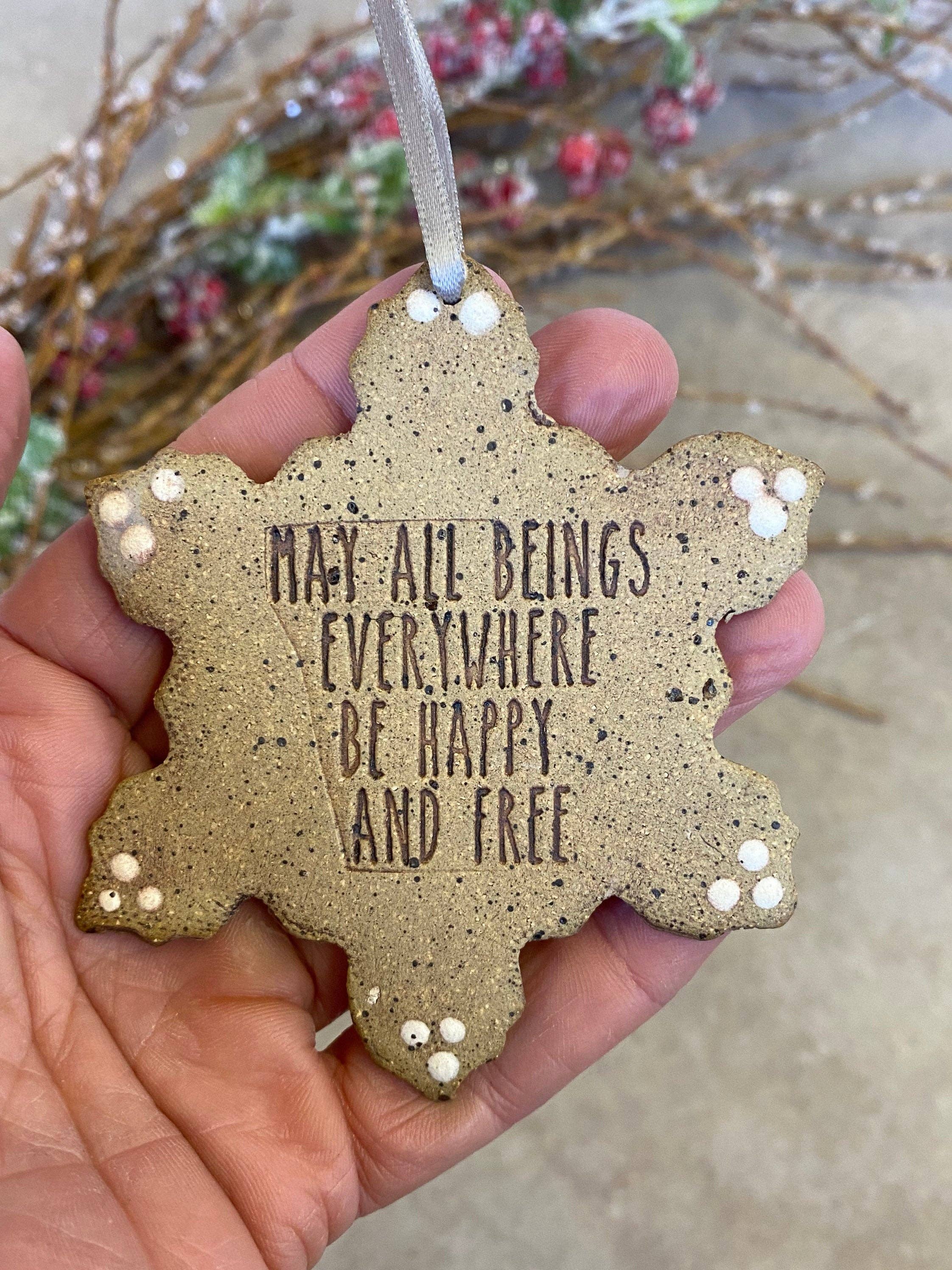 Stonehouse Pottery – wholesale Ornament – Ceramic Snowflake Ornament3