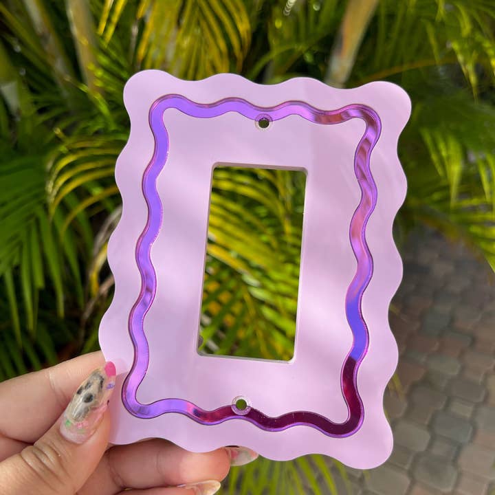 Studio Nena – wholesale Light switch cover/plate – Squiggle Mirrored Light Switch Single Cover12